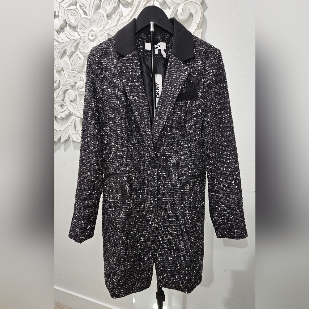 DKNY Women's Tailored Fit Classy Black & White Tweed Pea Coat Size 8 NWT